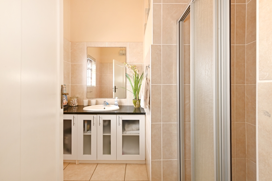 3 Bedroom Property for Sale in Bantry Bay Western Cape